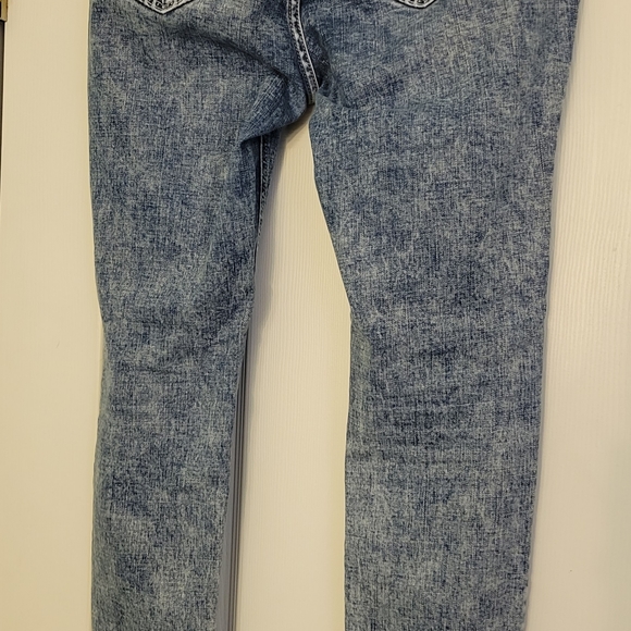 Hollister acid washed jeans - Picture 7 of 9